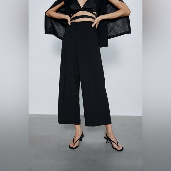 Zara High Waisted Wide-Leg Black Culotte Pants Trousers Size Medium - Picture 4 of 11